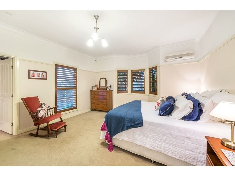 29 Bielby Road, Kenmore Hills QLD 4069