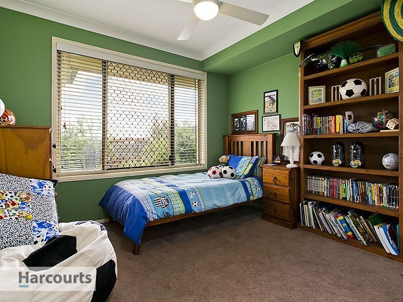 70 Charolais Crescent, Upper Kedron QLD 4055