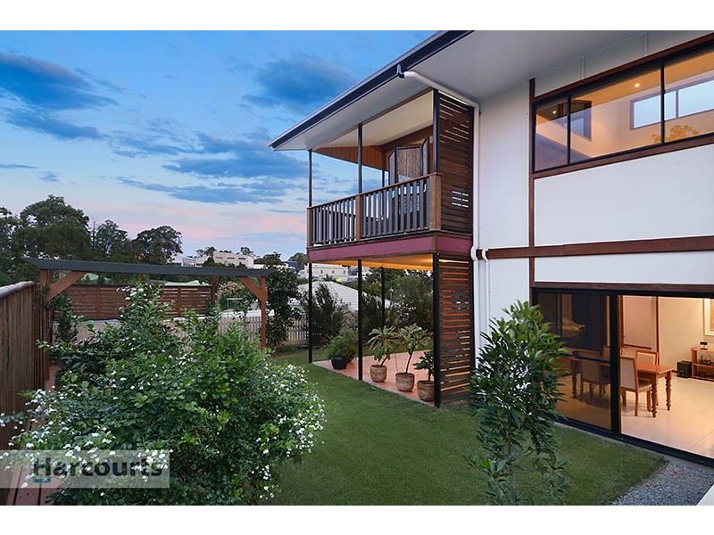 36 Bowers Road South, Everton Hills QLD 4053