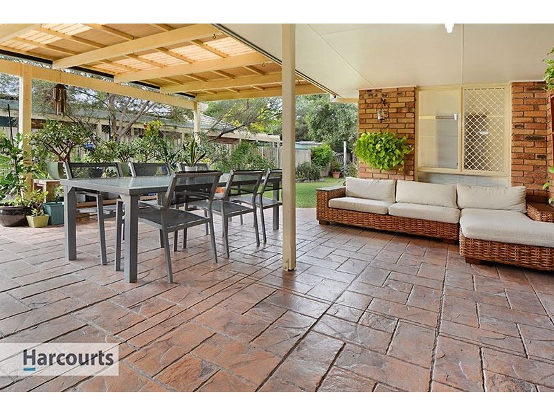 25 Atoll Crescent, Eatons Hill QLD 4037