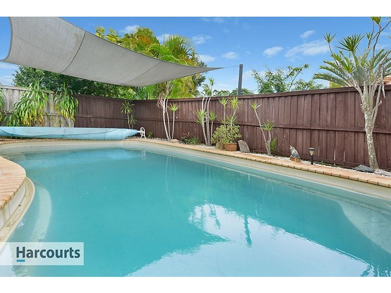 25 Atoll Crescent, Eatons Hill QLD 4037