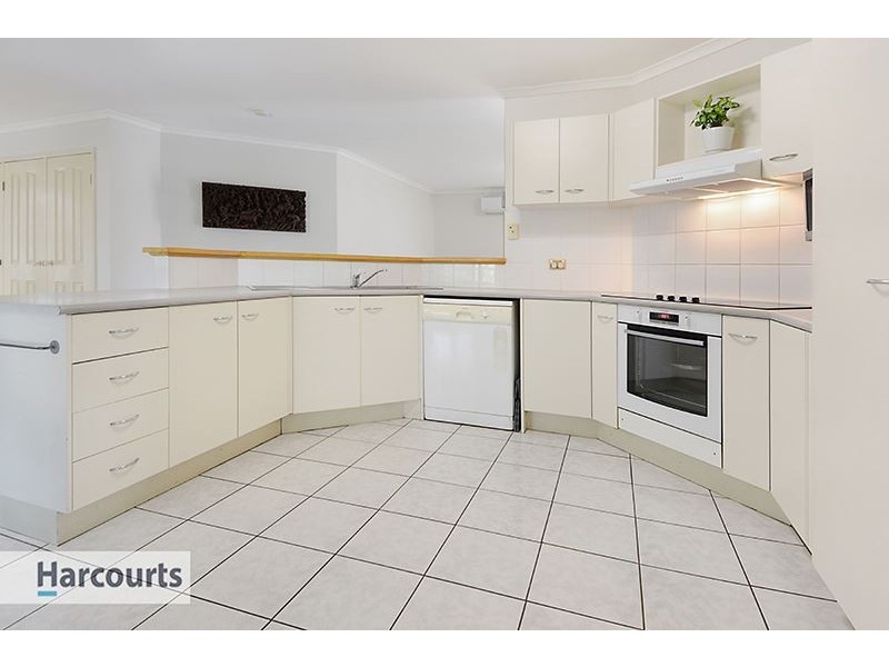 25 Atoll Crescent, Eatons Hill QLD 4037