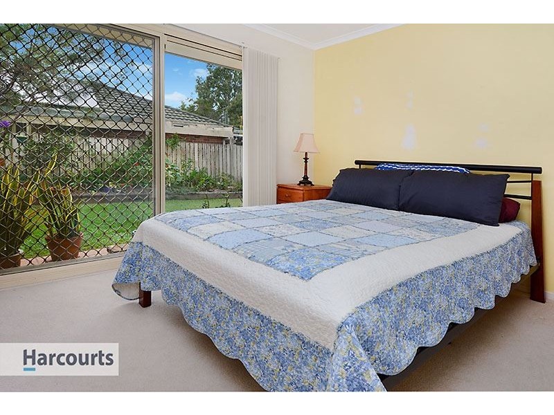 25 Atoll Crescent, Eatons Hill QLD 4037