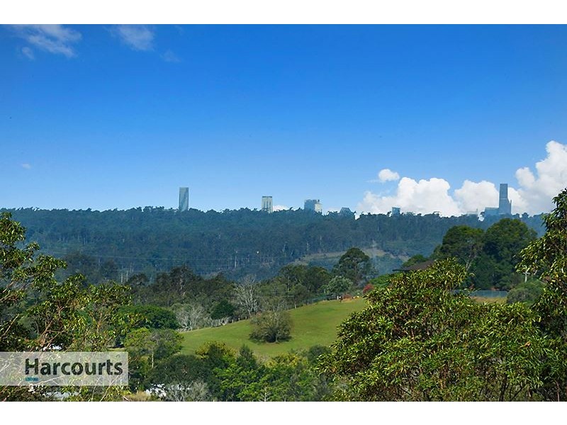 12 Kelso Court, Clear Mountain QLD 4500