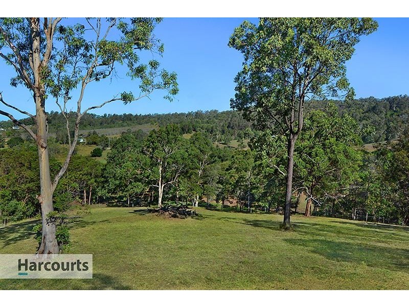 12 Kelso Court, Clear Mountain QLD 4500