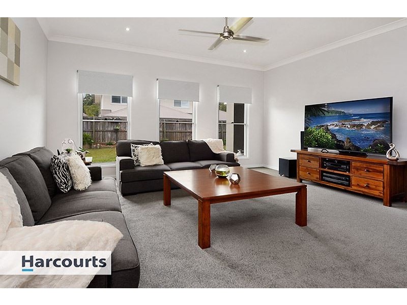 32 Rivergum Drive, Eatons Hill QLD 4037