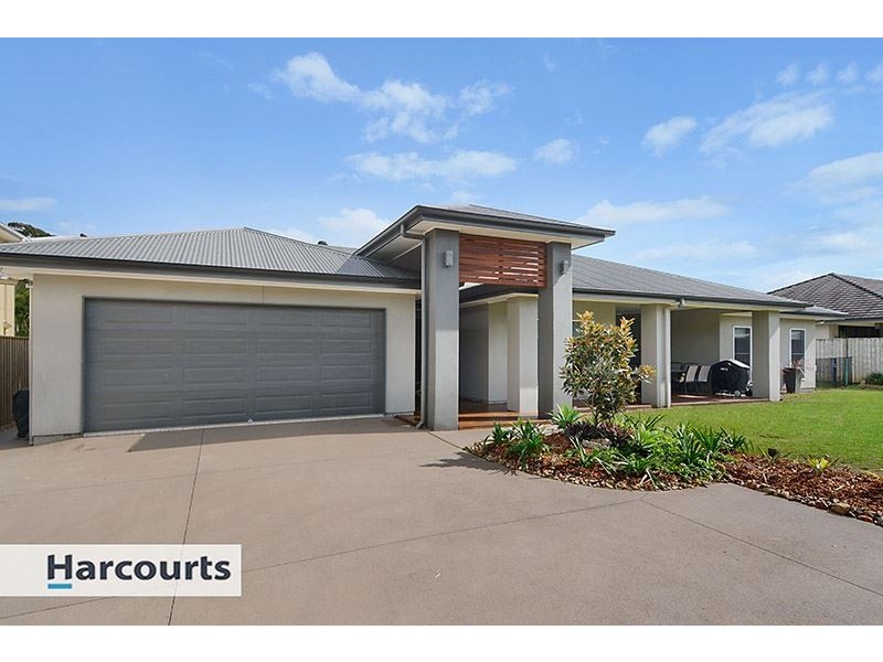 32 Rivergum Drive, Eatons Hill QLD 4037