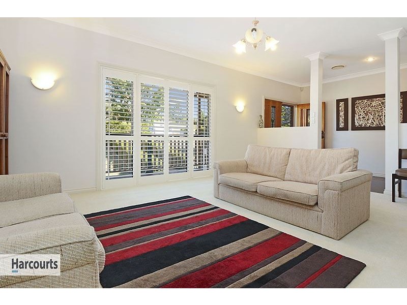 3 Stavewood Court, Highvale QLD 4520