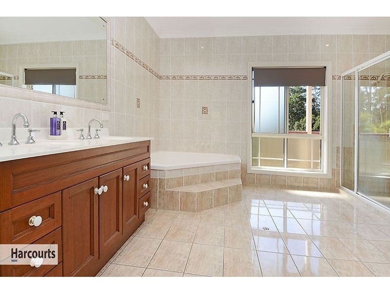 3 Stavewood Court, Highvale QLD 4520