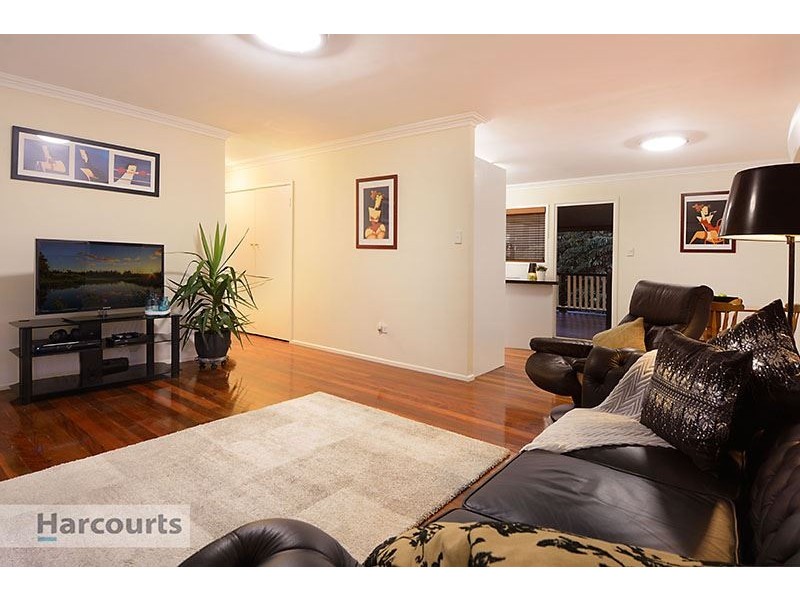 8 Lemm Street, Everton Hills QLD 4053