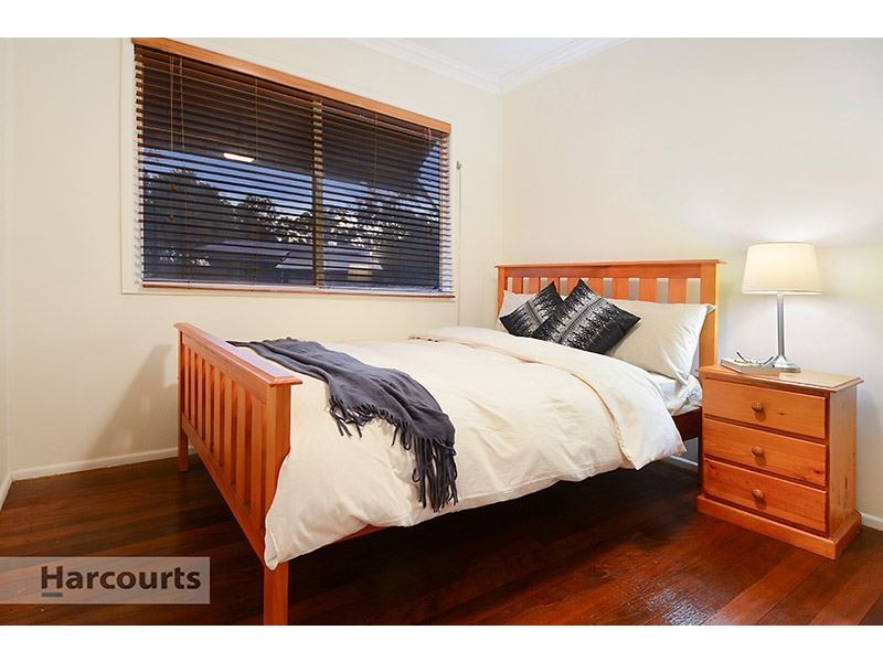 8 Lemm Street, Everton Hills QLD 4053