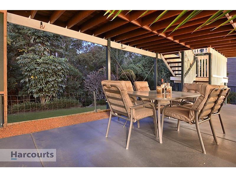 8 Lemm Street, Everton Hills QLD 4053