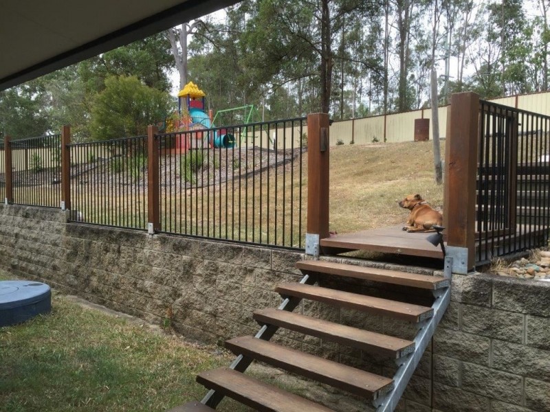 17 Barker Street, Cashmere QLD 4500