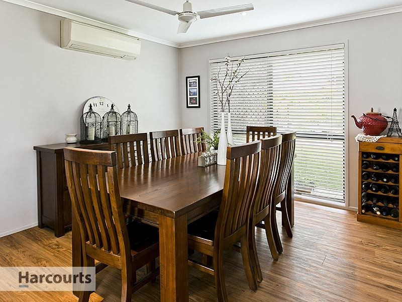 10 Woodgate Court, Ferny Hills QLD 4055