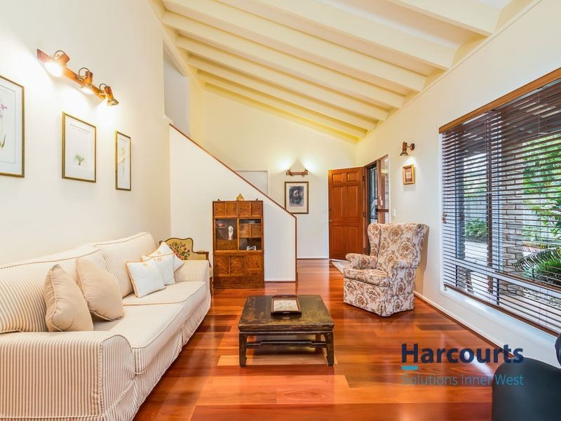 12 Gleneden Court, The Gap QLD 4061
