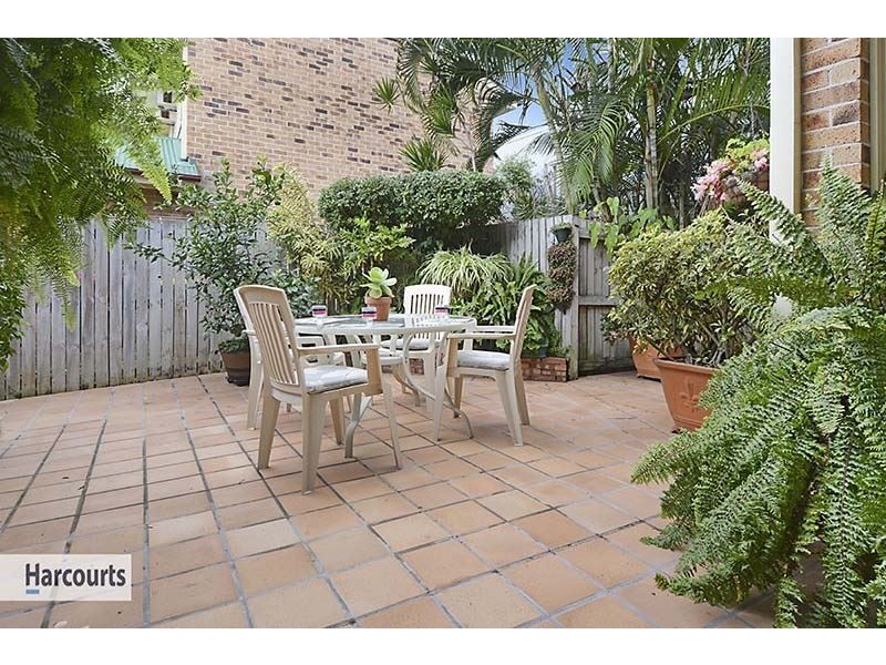 4/34 Edmondstone Street, Newmarket QLD 4051
