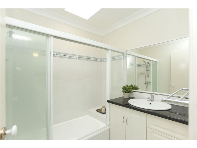 72/1060 Waterworks Road, The Gap QLD 4061