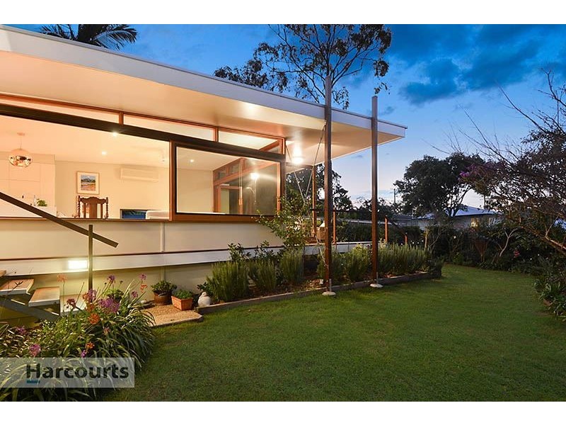 27 Ringrose Street, Stafford Heights QLD 4053