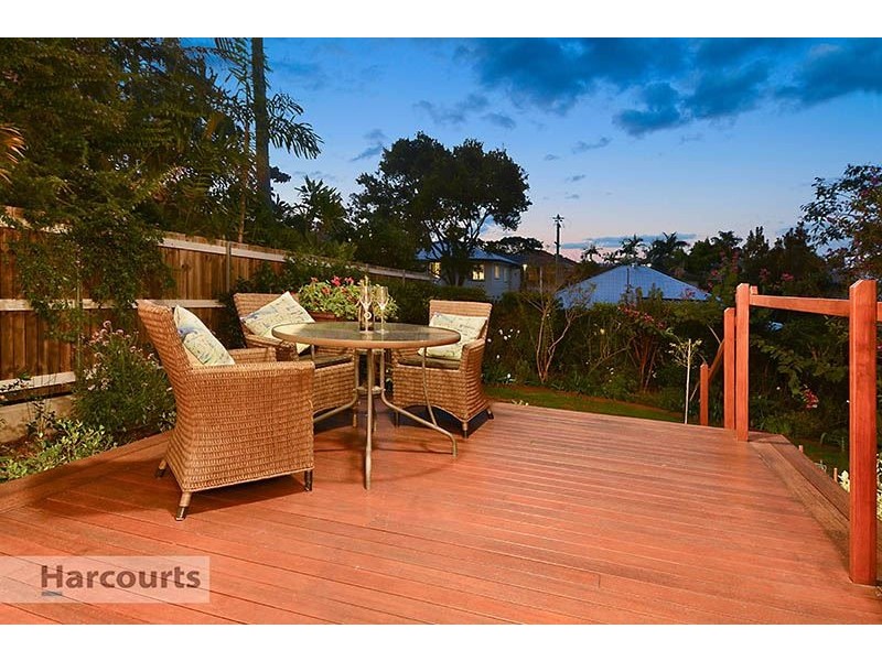 27 Ringrose Street, Stafford Heights QLD 4053