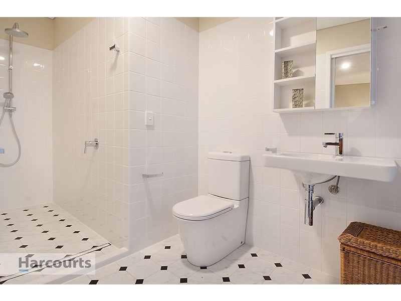 27 Ringrose Street, Stafford Heights QLD 4053