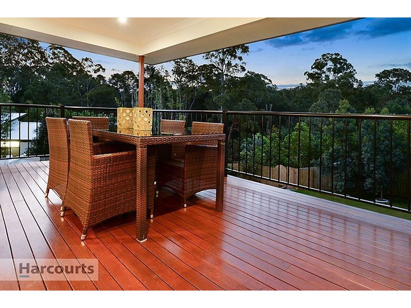 6 Colvillea Court, Everton Hills QLD 4053