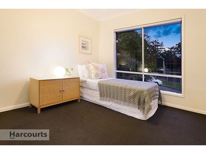 6 Colvillea Court, Everton Hills QLD 4053