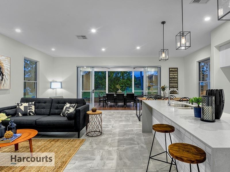 43 Rolleston Street, Keperra QLD 4054