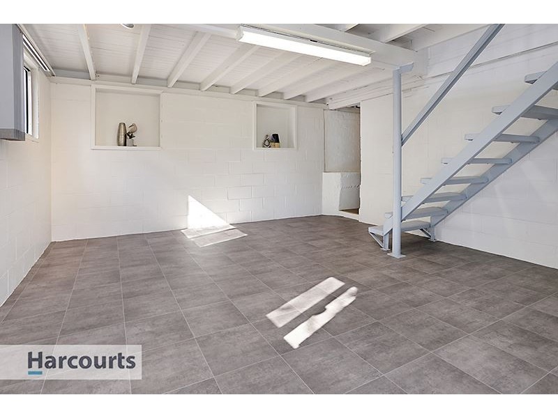 23 Bowers Road South, Everton Hills QLD 4053