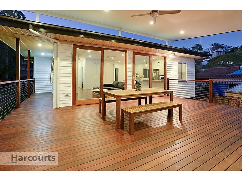 83 Minto Crescent, Arana Hills QLD 4054