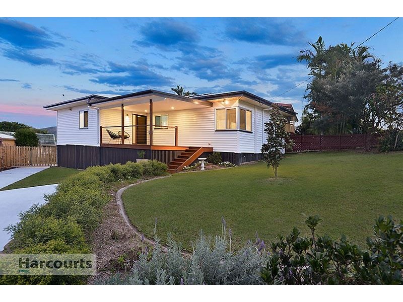 83 Minto Crescent, Arana Hills QLD 4054