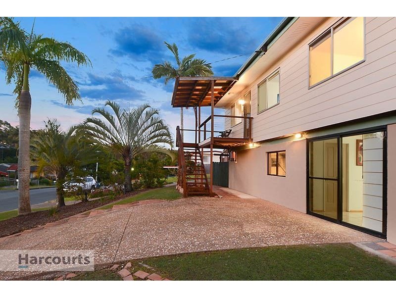 19 Caneby Street, Everton Hills QLD 4053