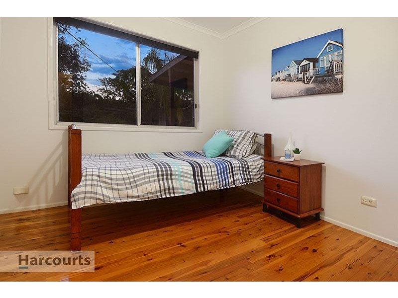 19 Caneby Street, Everton Hills QLD 4053