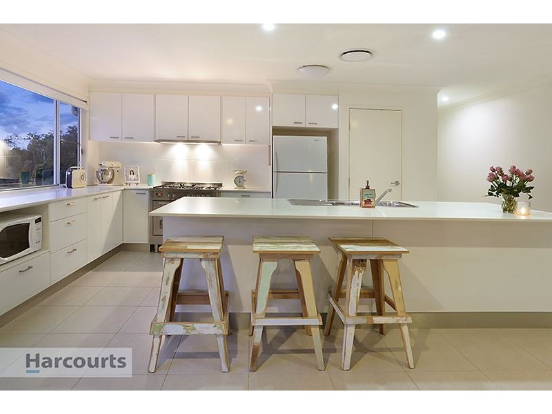 31 Ironbark Place, Mitchelton QLD 4053