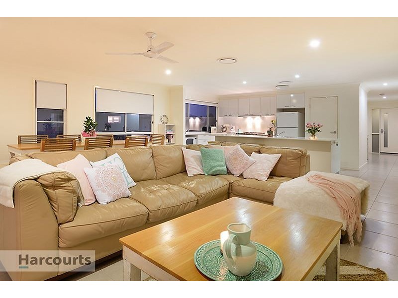 31 Ironbark Place, Mitchelton QLD 4053