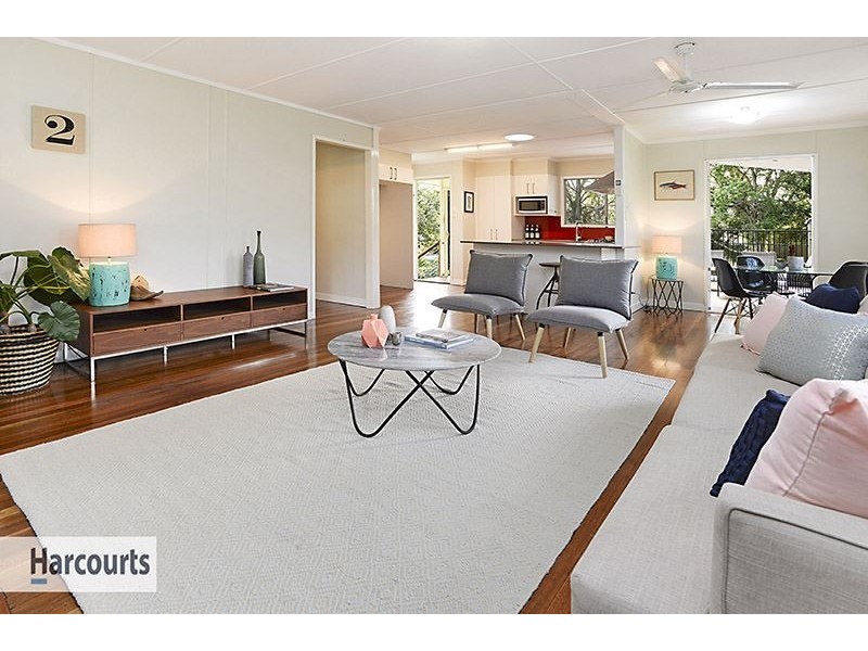 5 Malwood Street, Stafford Heights QLD 4053