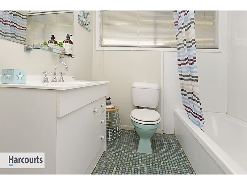 5 Malwood Street, Stafford Heights QLD 4053