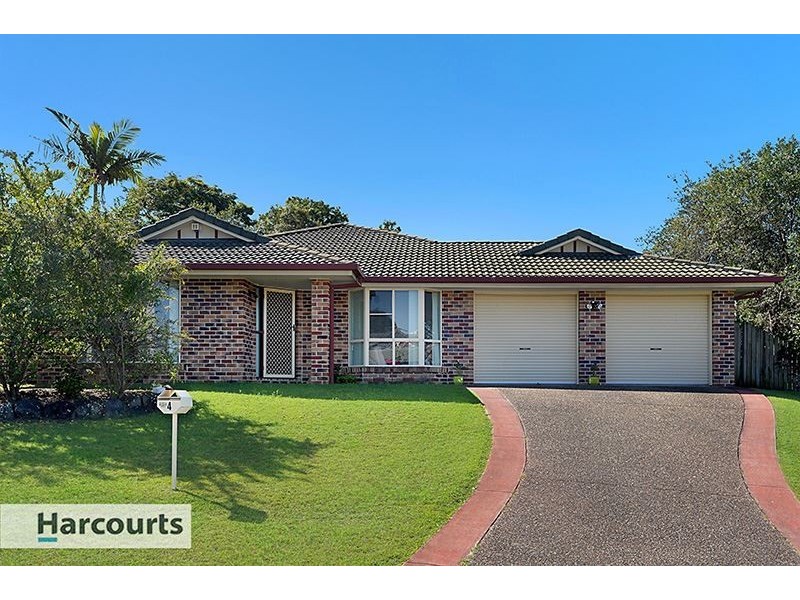 4 Fiddle Court, Arana Hills QLD 4054