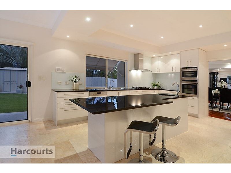 9 Landon Close, Mcdowall QLD 4053