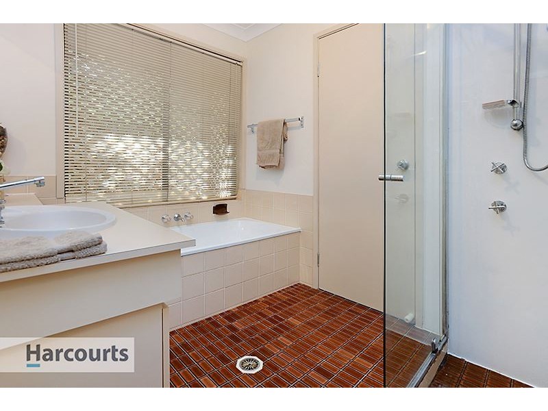 35 Tarcoola Avenue, Ferny Hills QLD 4055