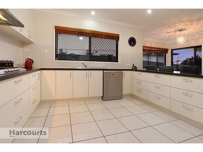 25 Morningvale Place, Mitchelton QLD 4053