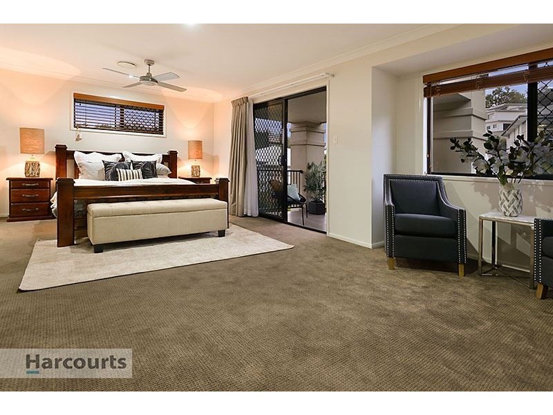 25 Morningvale Place, Mitchelton QLD 4053