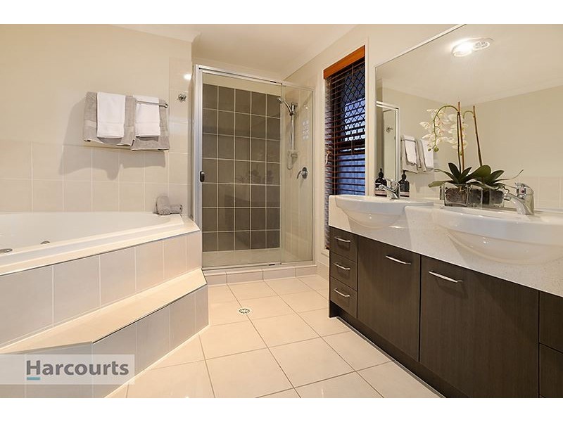 25 Morningvale Place, Mitchelton QLD 4053