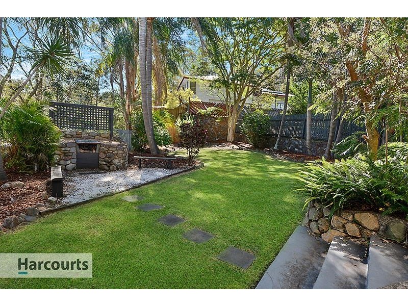 29 Balfour Street, Ferny Hills QLD 4055