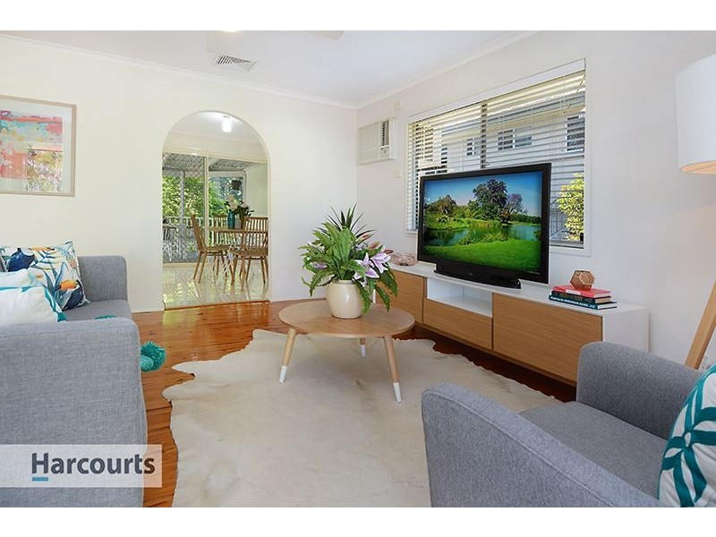 29 Balfour Street, Ferny Hills QLD 4055