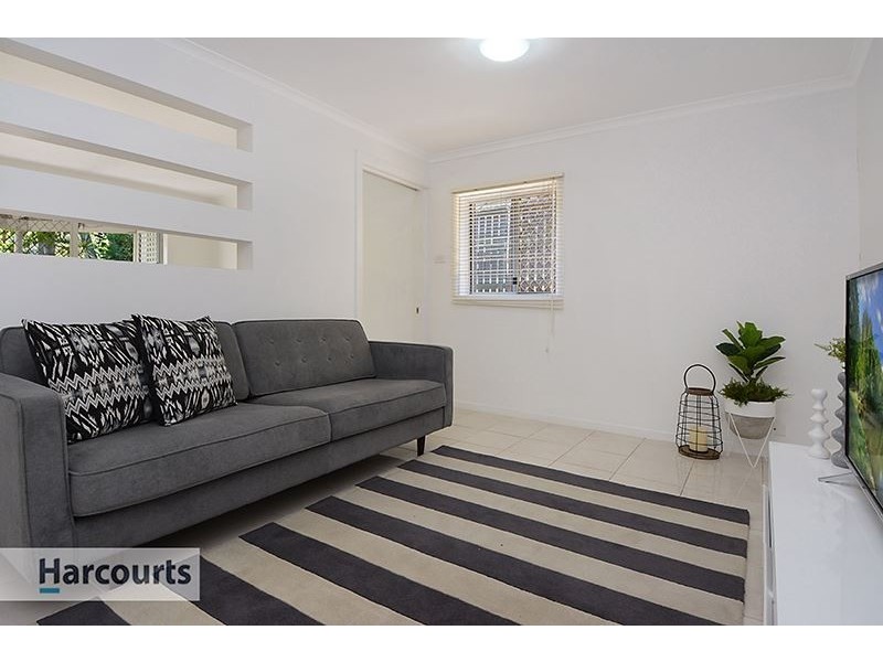 29 Balfour Street, Ferny Hills QLD 4055