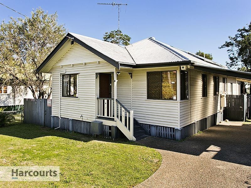 15 Gralton Street, Keperra QLD 4054