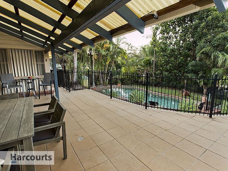 6 Stanford Close, Ferny Grove QLD 4055