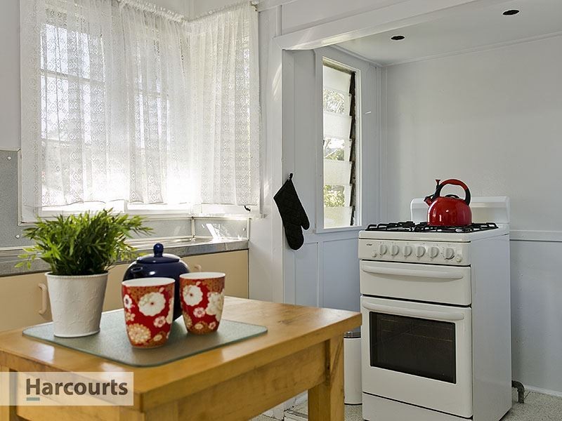 24 Gralton Street, Keperra QLD 4054