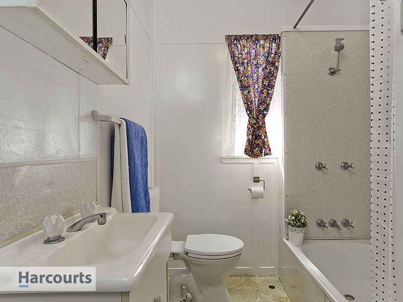 24 Gralton Street, Keperra QLD 4054