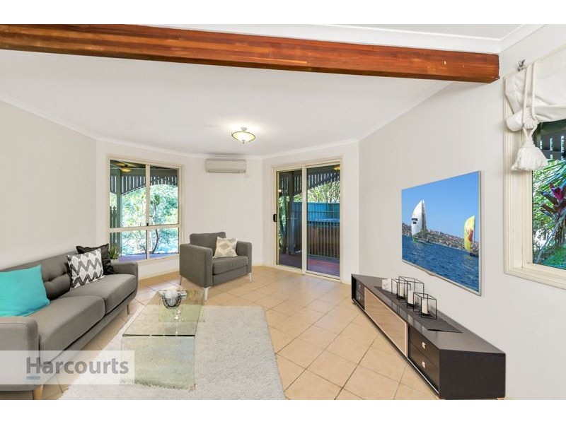 8 Wollundry Place, The Gap QLD 4061